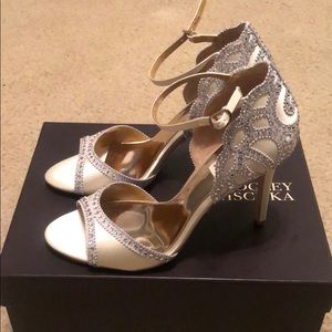Badgley Mischka Roxy sandal- size 9.5- brand new